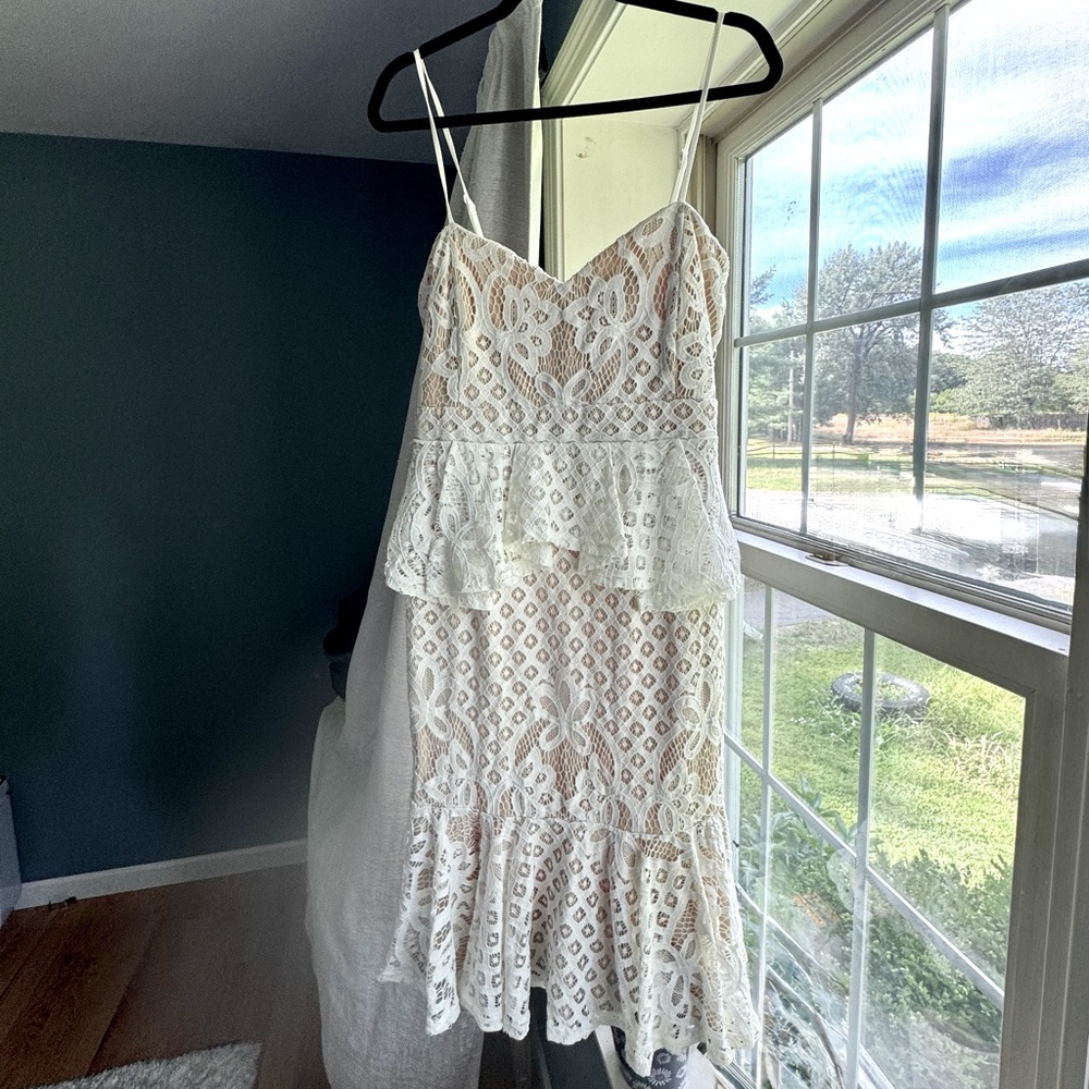 White Lace Sleeveless Dress | US 12